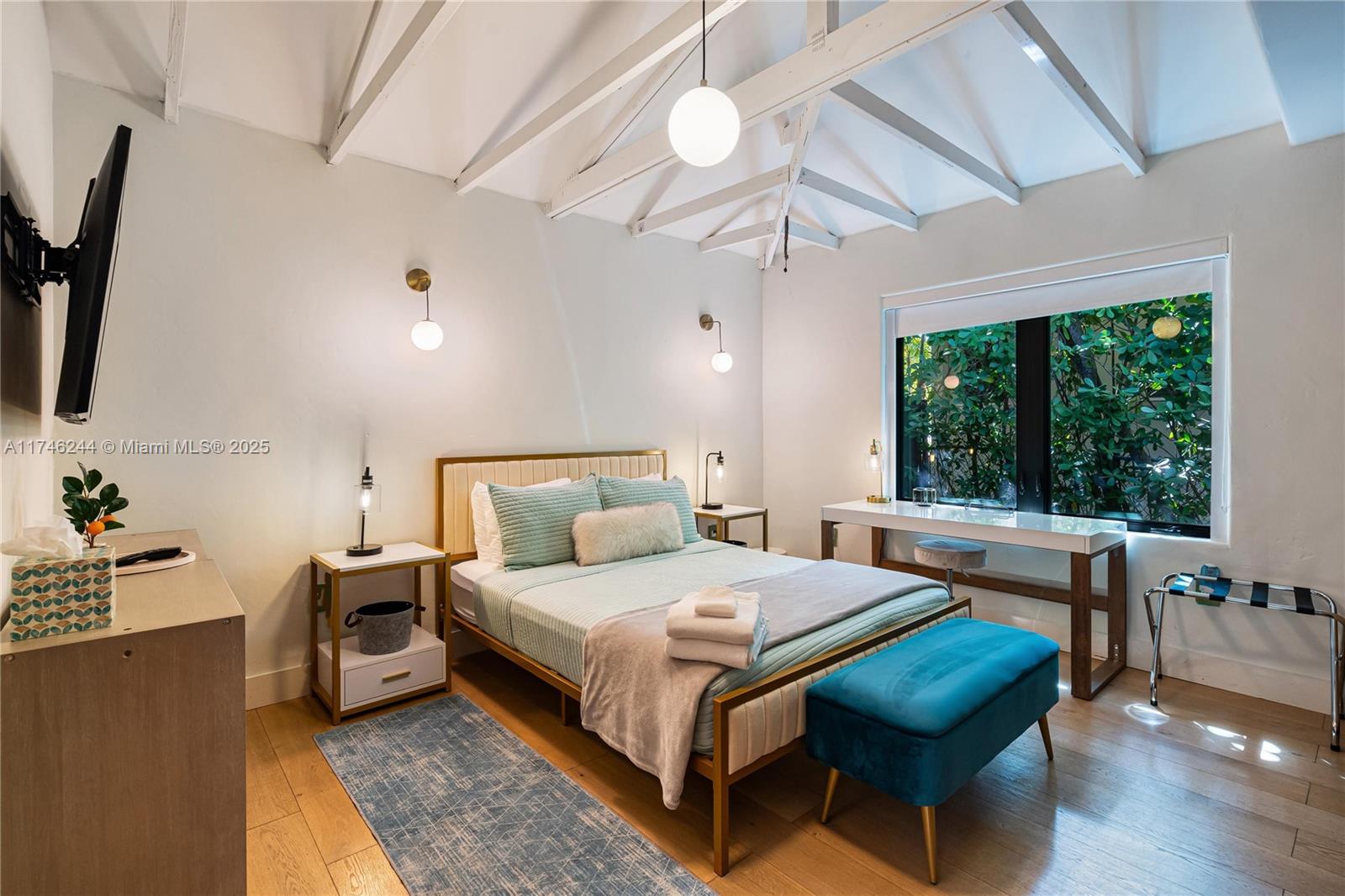 GOLDEN ISLES SEC - Residential Lease