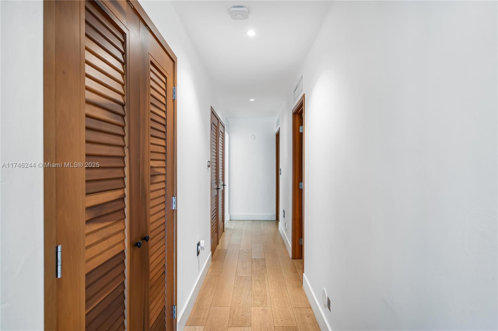 GOLDEN ISLES SEC - Residential Lease