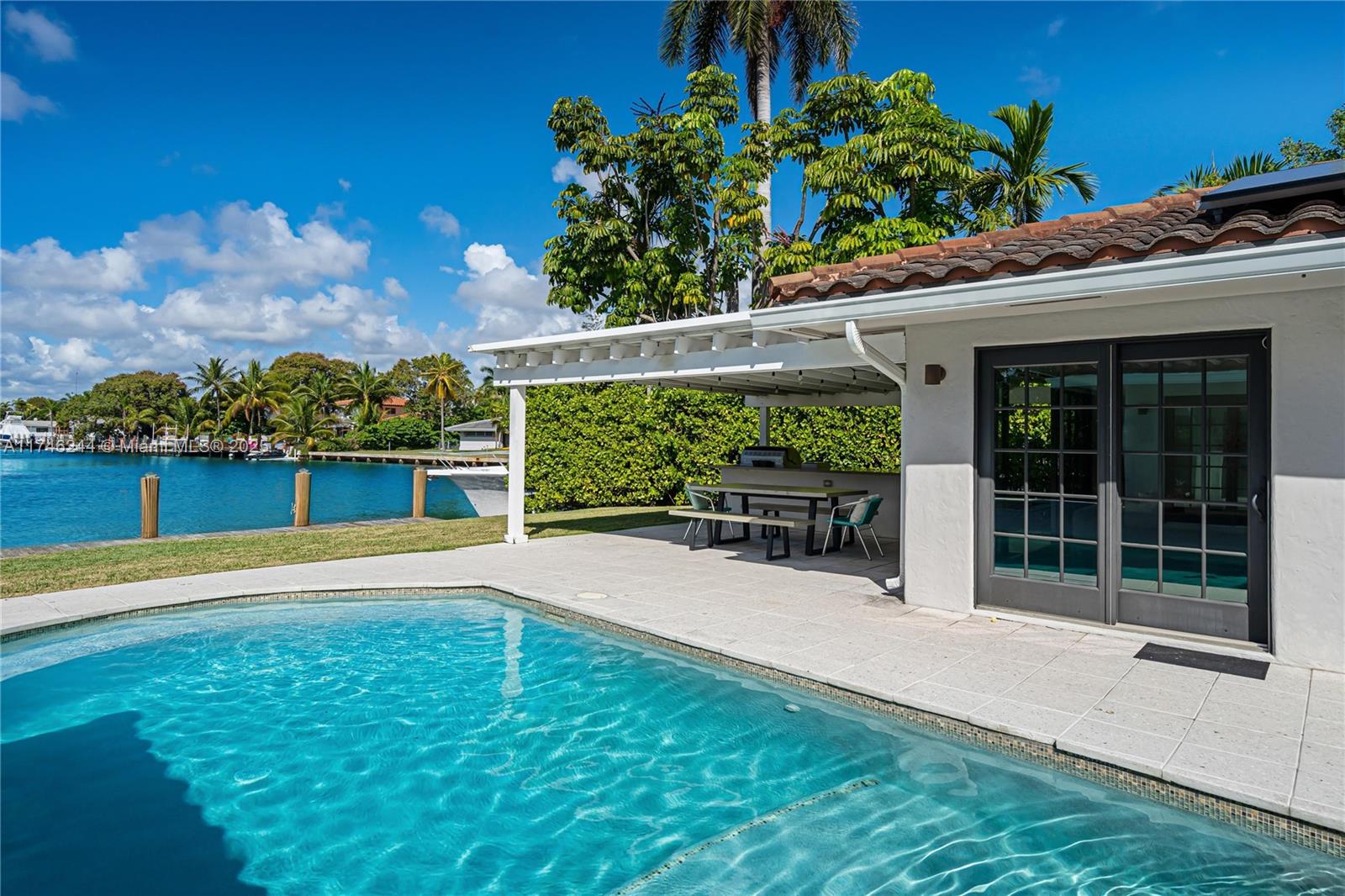 GOLDEN ISLES SEC - Residential Lease