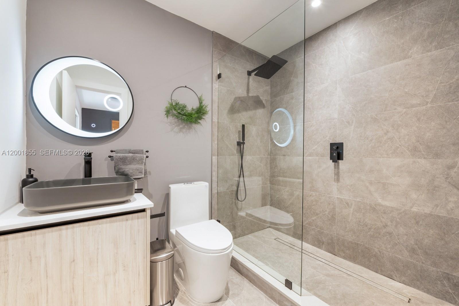 BEL-AIRE SEC 1 - Residential Lease