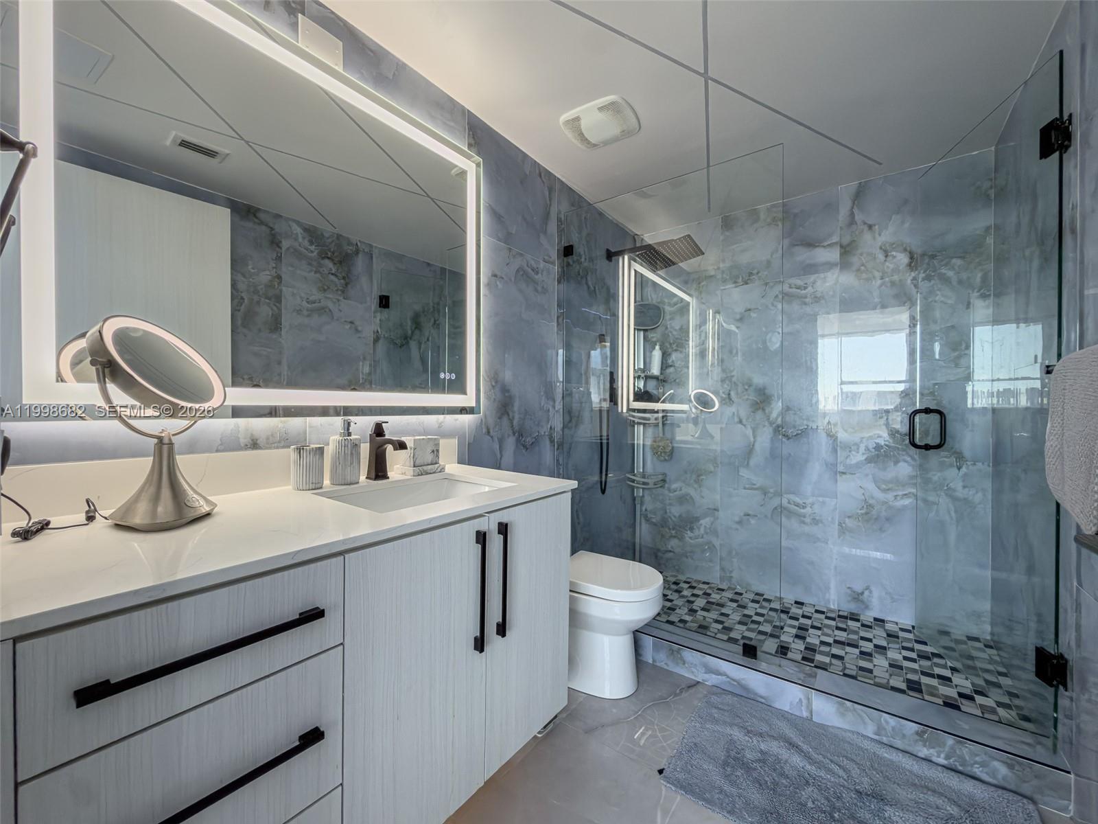 TERRAZAS RIVERPARK VILLAG - Residential