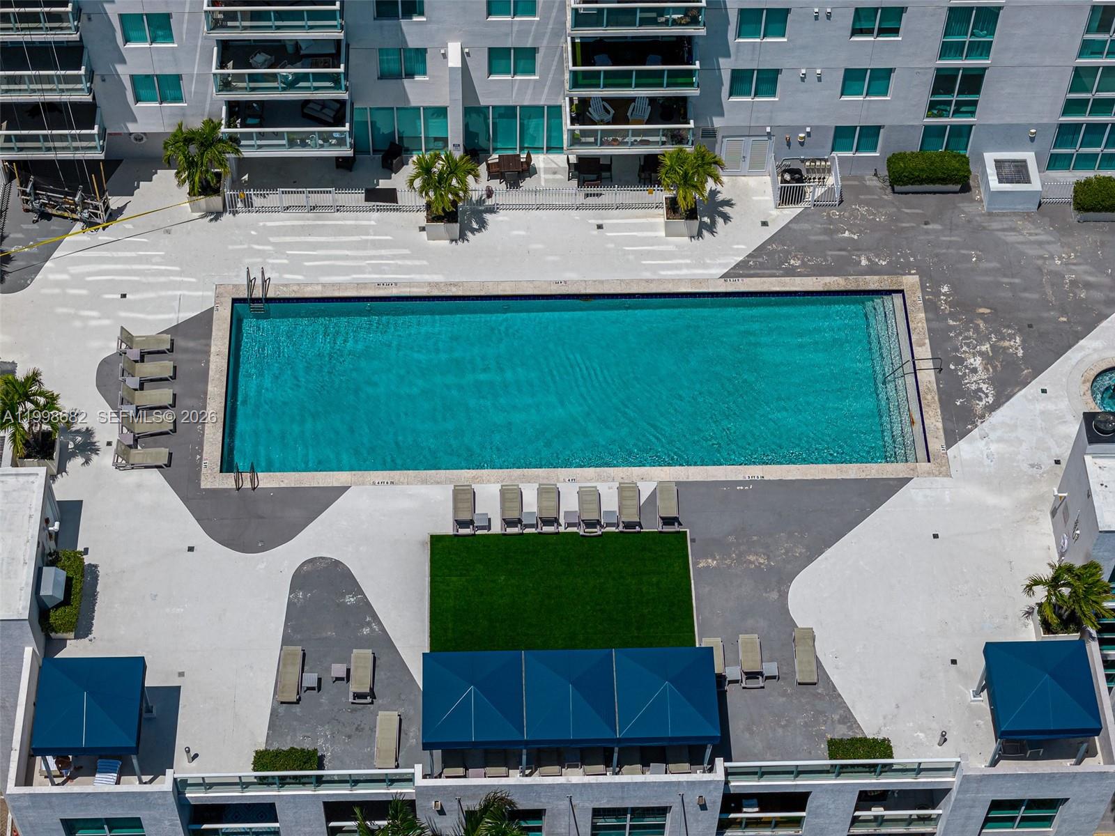 TERRAZAS RIVERPARK VILLAG - Residential