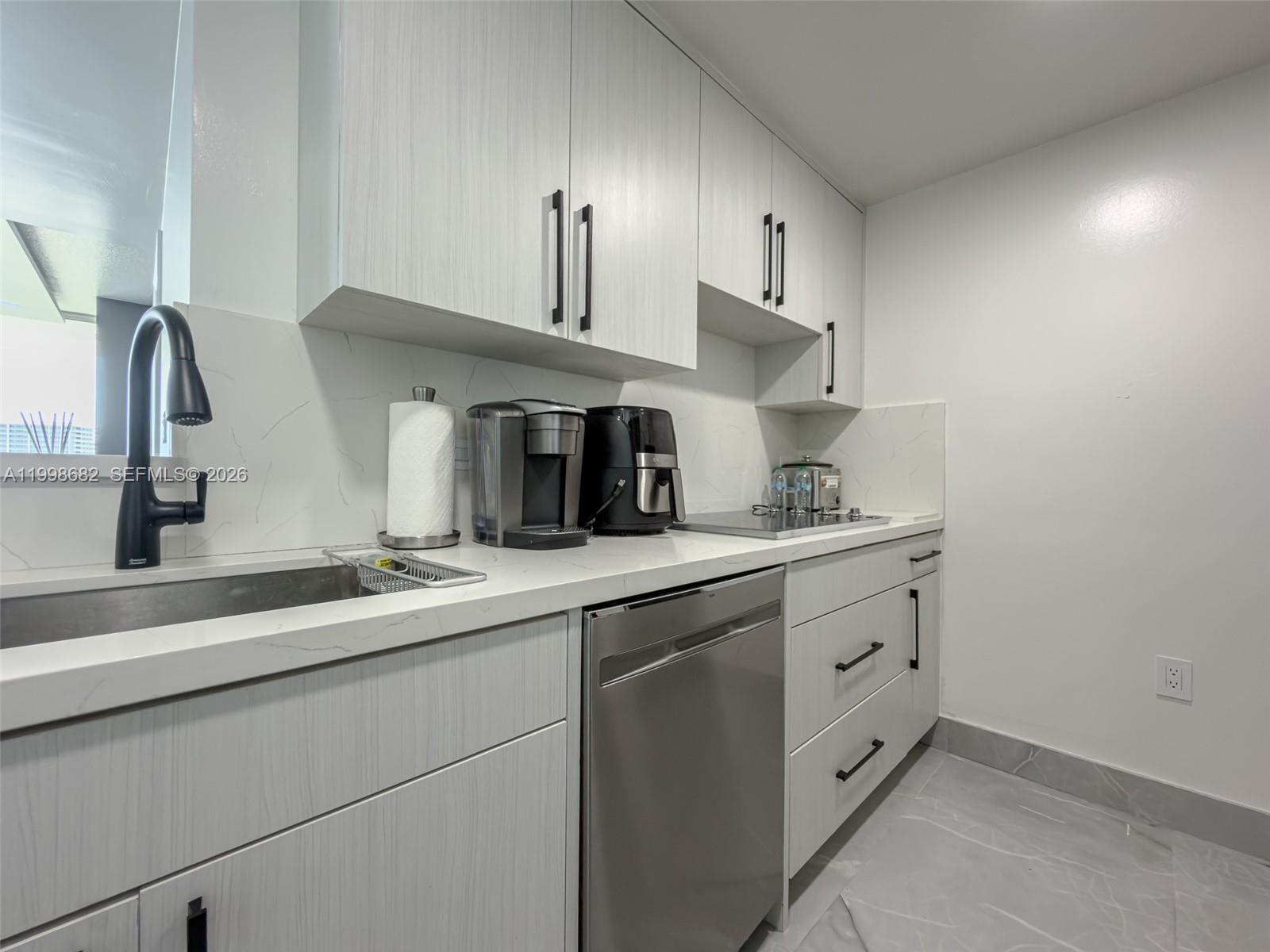 TERRAZAS RIVERPARK VILLAG - Residential