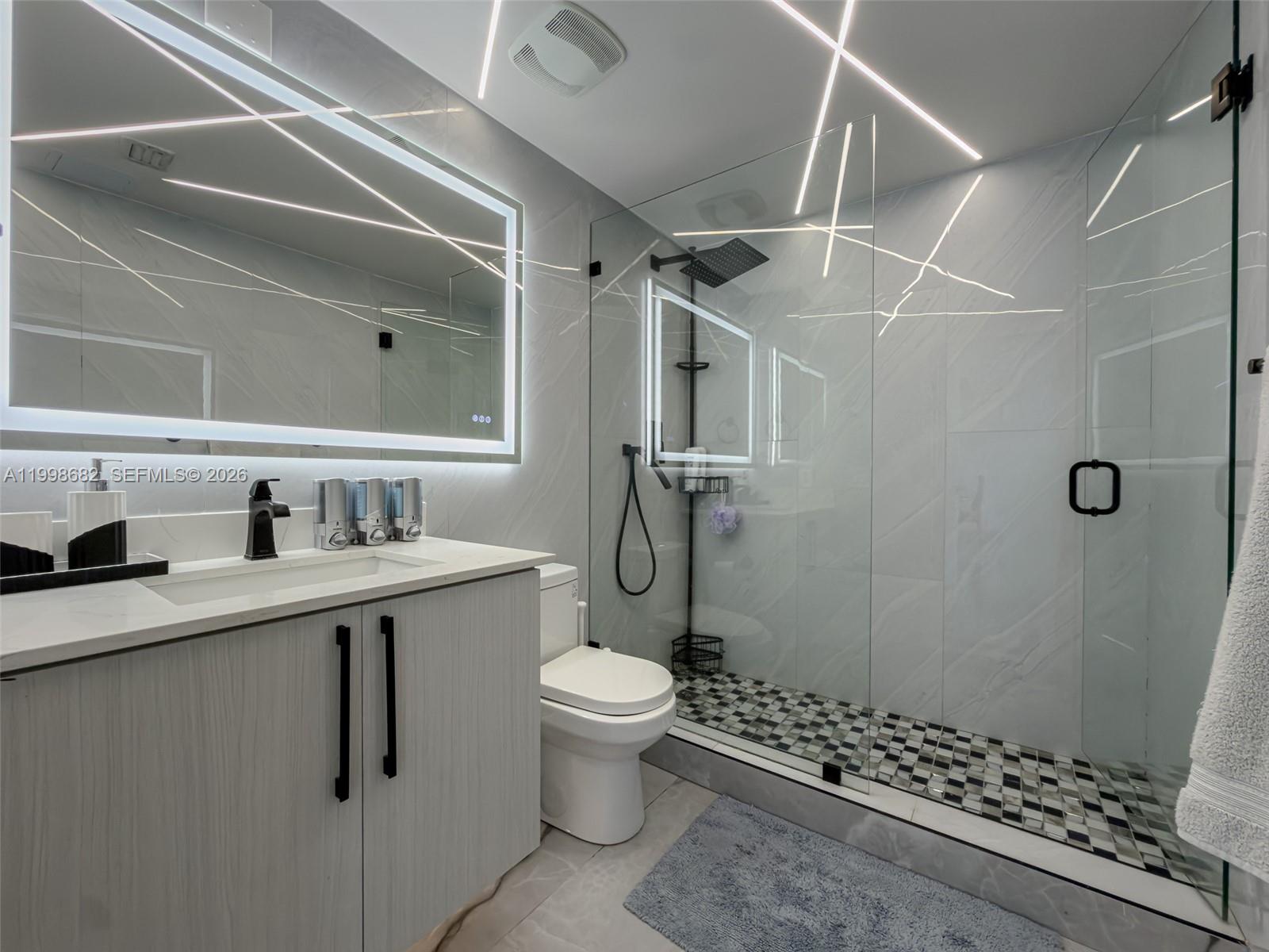 TERRAZAS RIVERPARK VILLAG - Residential