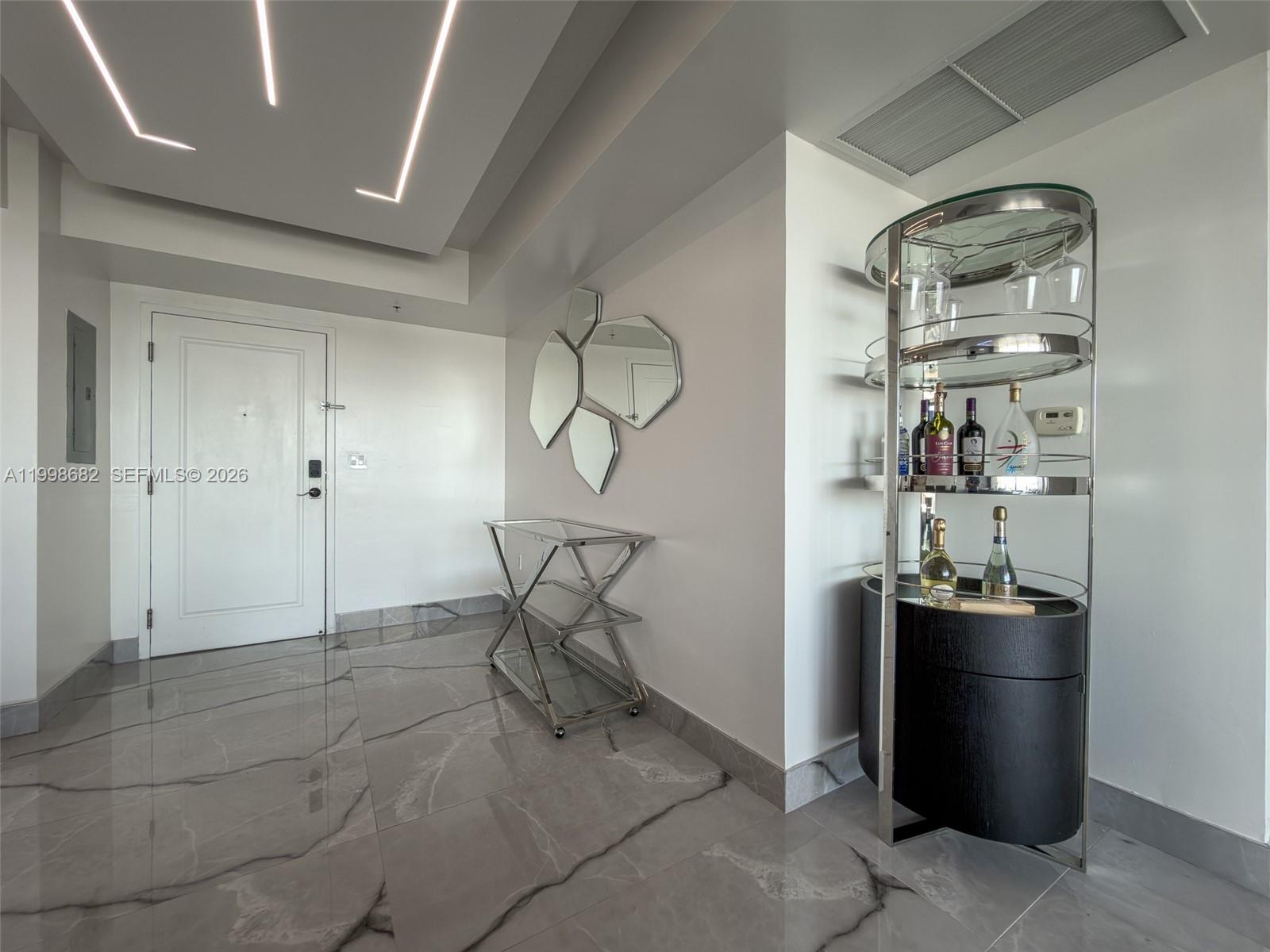 TERRAZAS RIVERPARK VILLAG - Residential