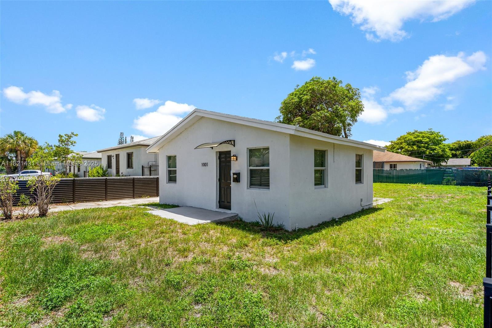 1001 NW 4th Ave