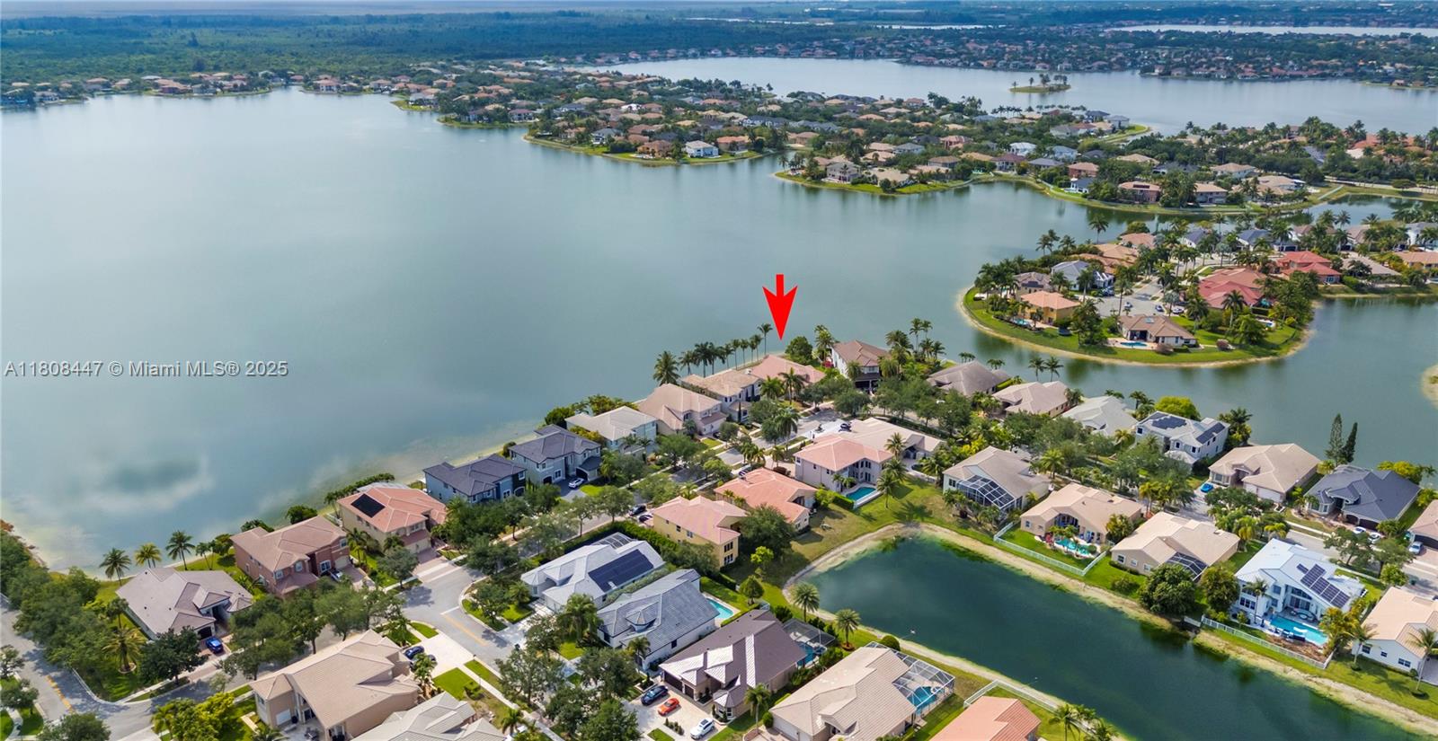 SUNSET LAKES PLAT THREE - Residential