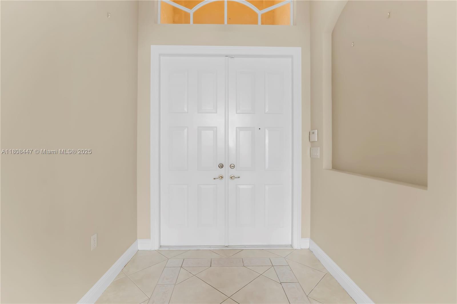 SUNSET LAKES PLAT THREE - Residential