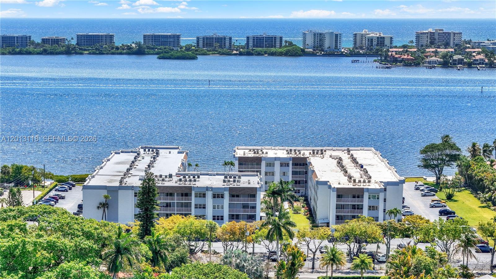 PALM LAKE 1 CONDO - Residential