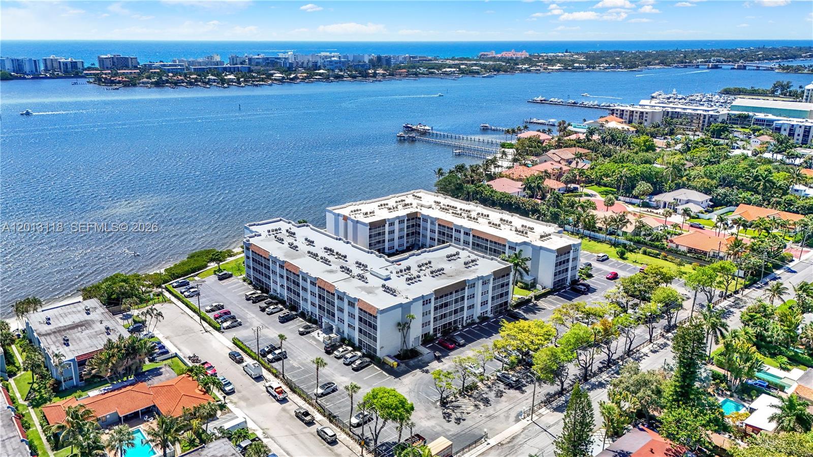 PALM LAKE 1 CONDO - Residential