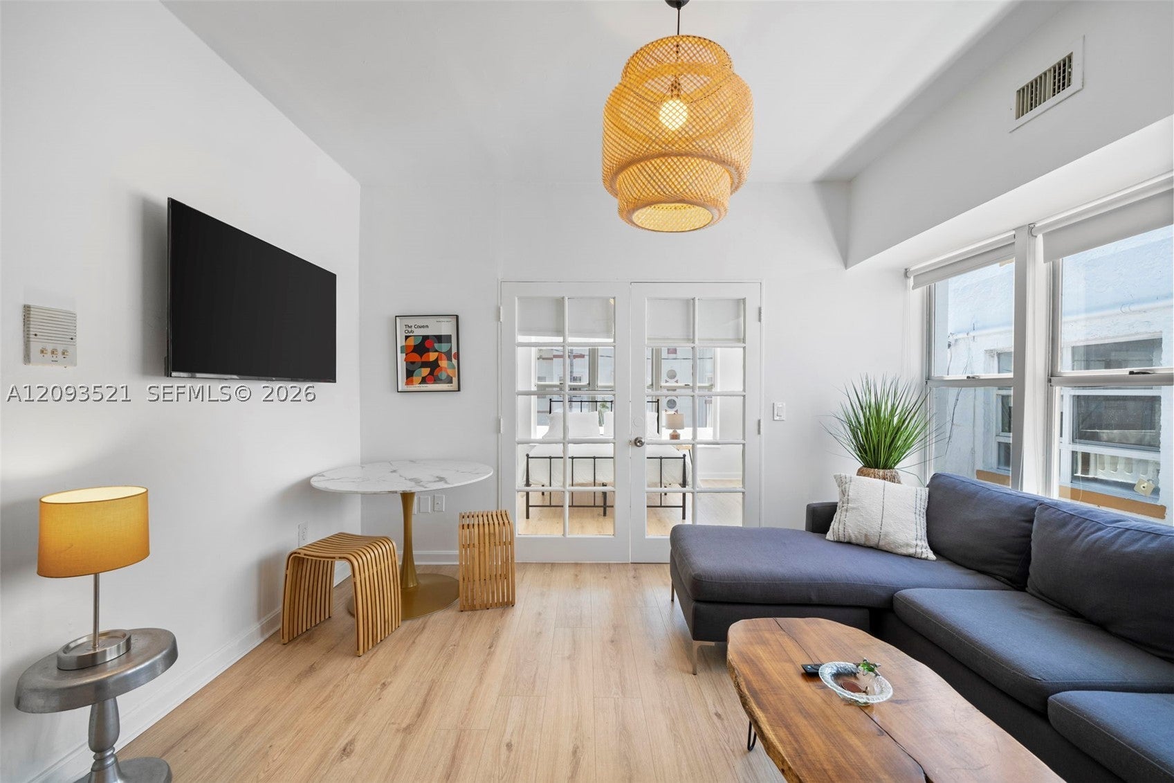 227 1st St 6