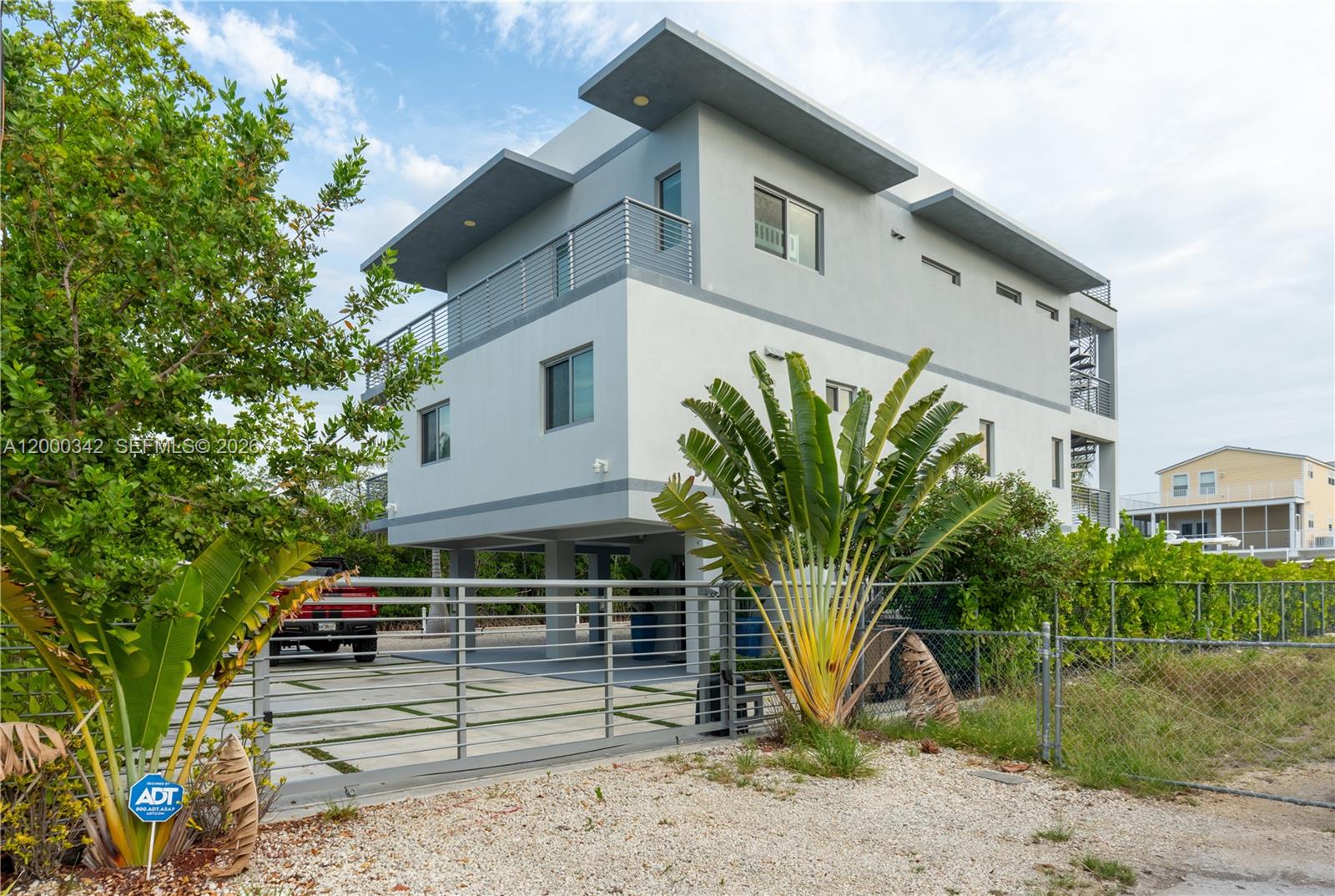 LAKE SURPRISE ESTATES - Residential