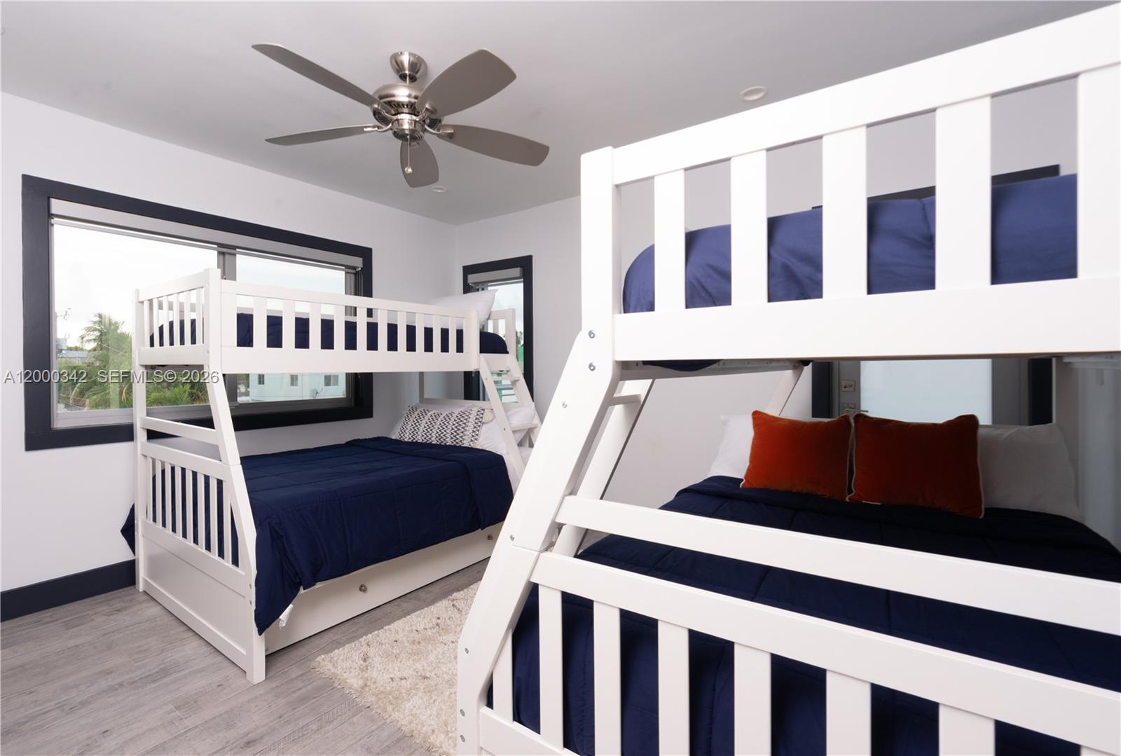 LAKE SURPRISE ESTATES - Residential