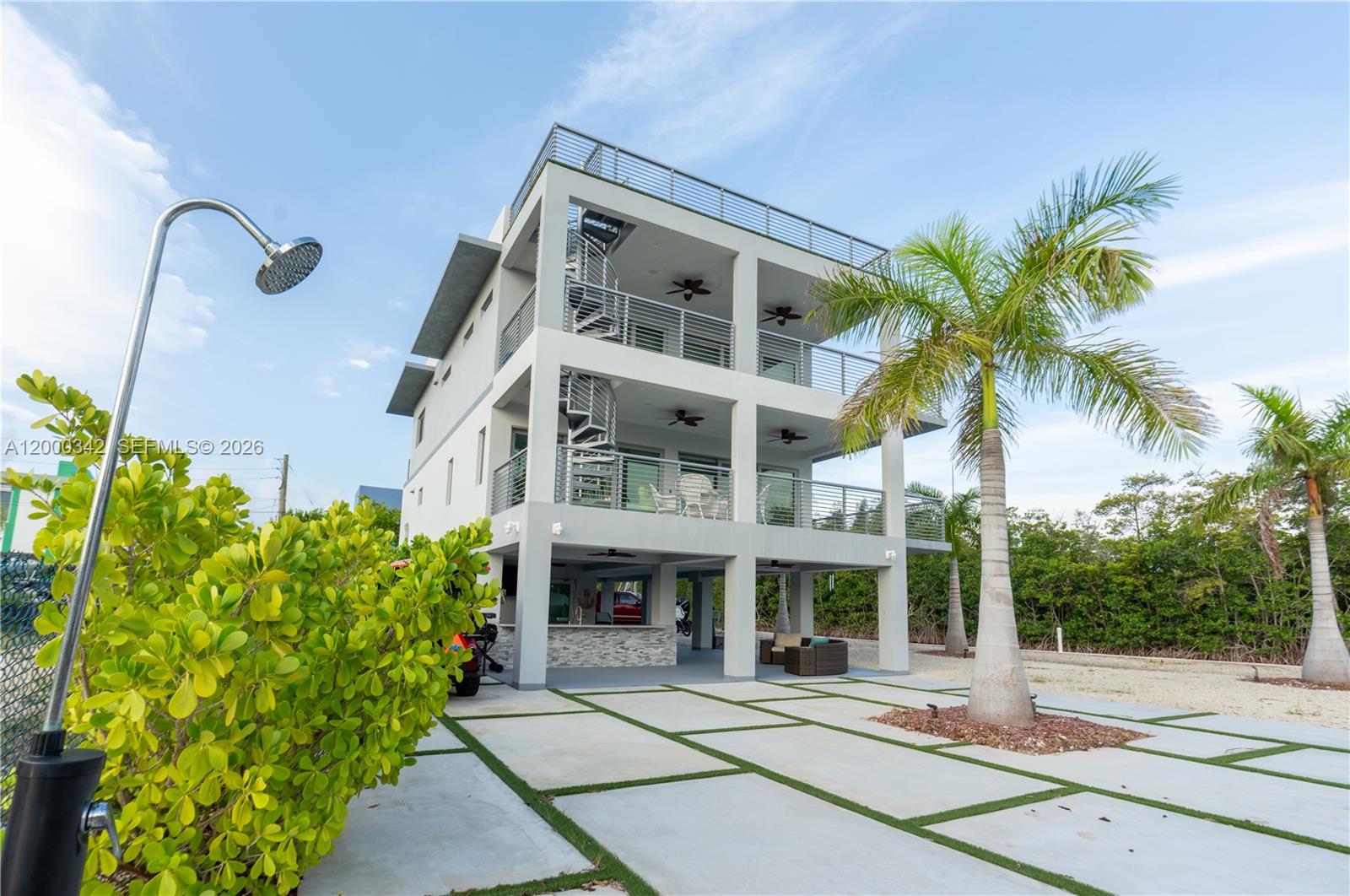 LAKE SURPRISE ESTATES - Residential