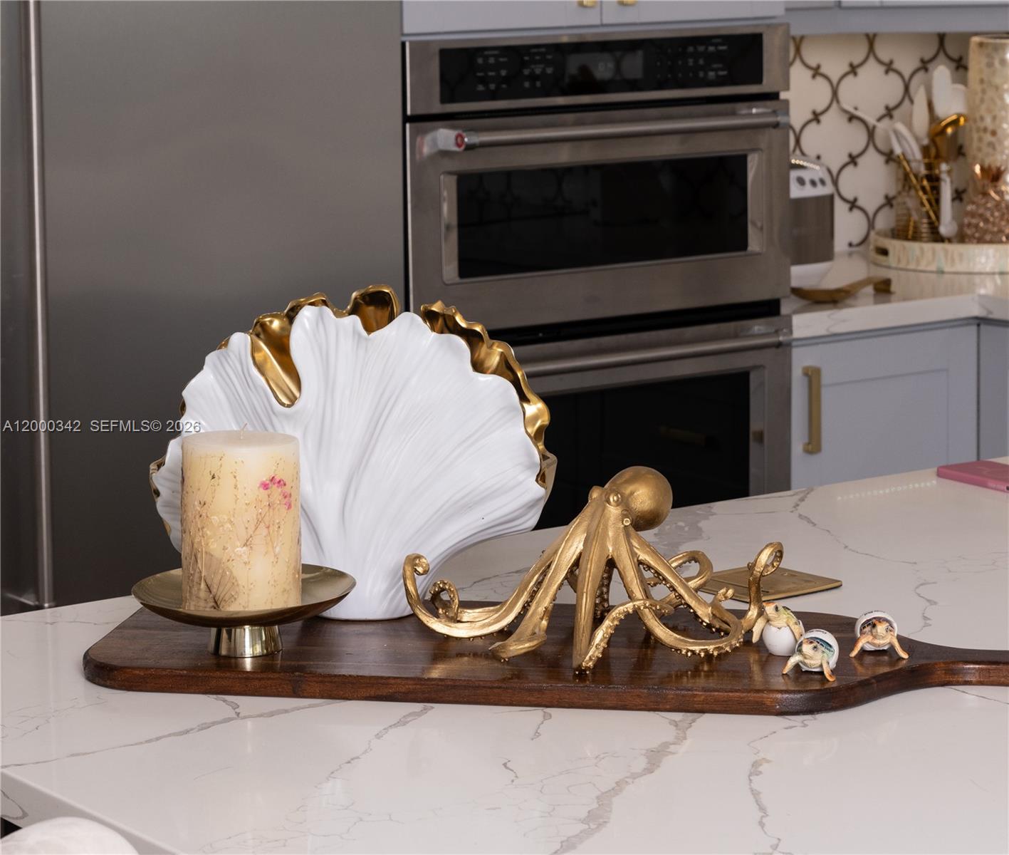 LAKE SURPRISE ESTATES - Residential