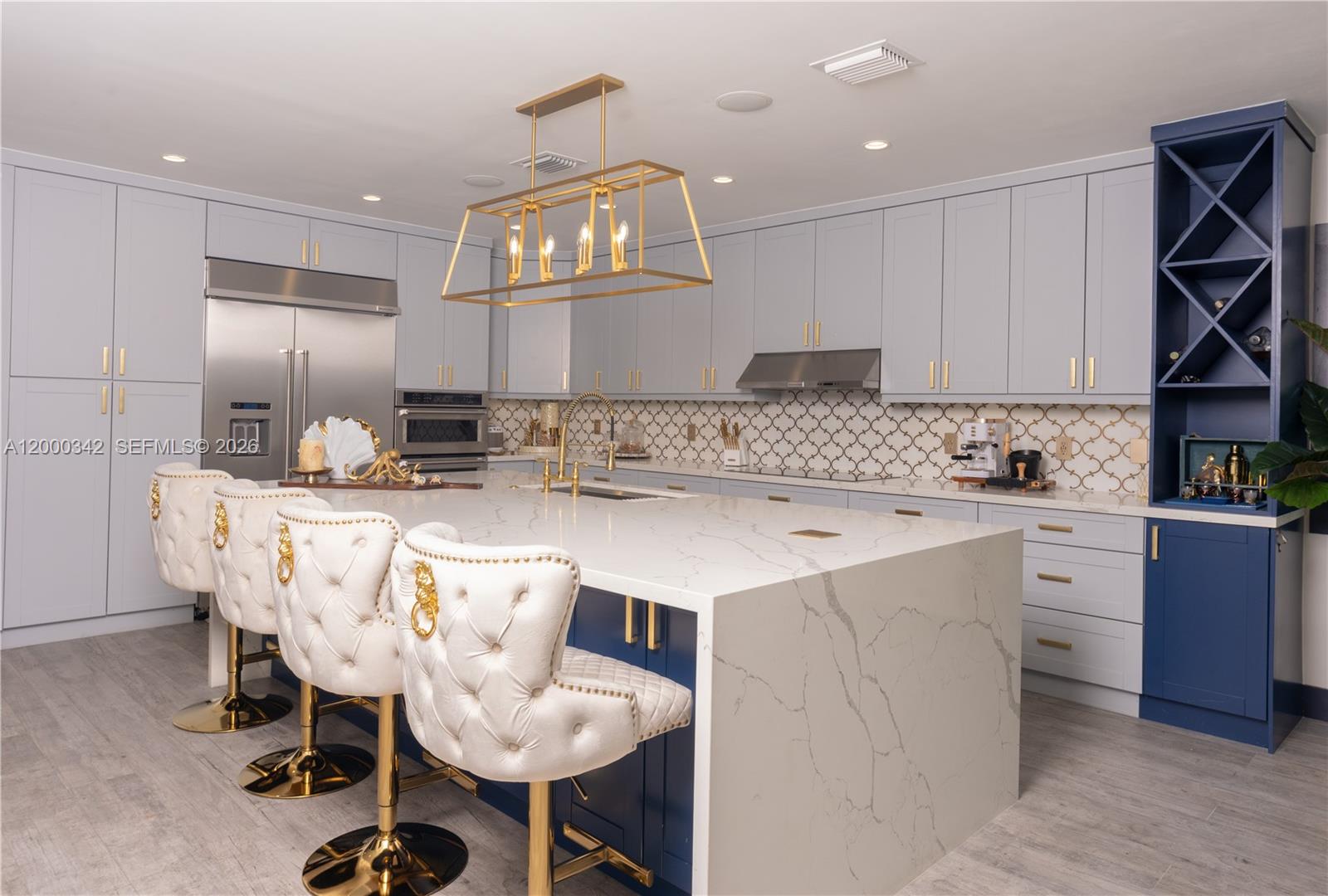 LAKE SURPRISE ESTATES - Residential