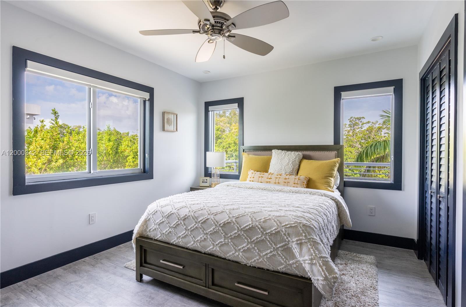 LAKE SURPRISE ESTATES - Residential