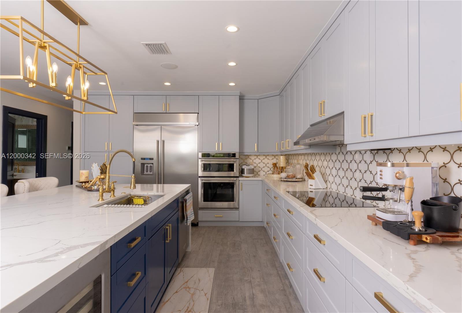 LAKE SURPRISE ESTATES - Residential