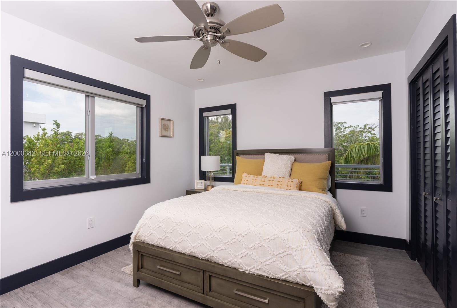 LAKE SURPRISE ESTATES - Residential