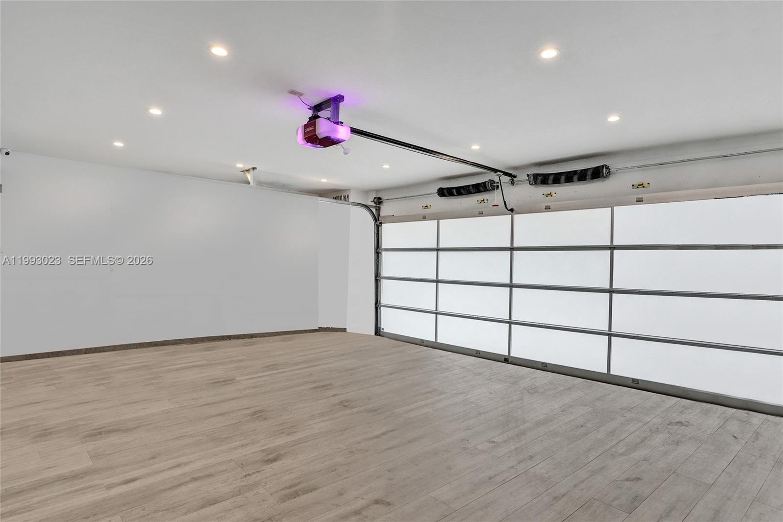 BAY LURE - Residential