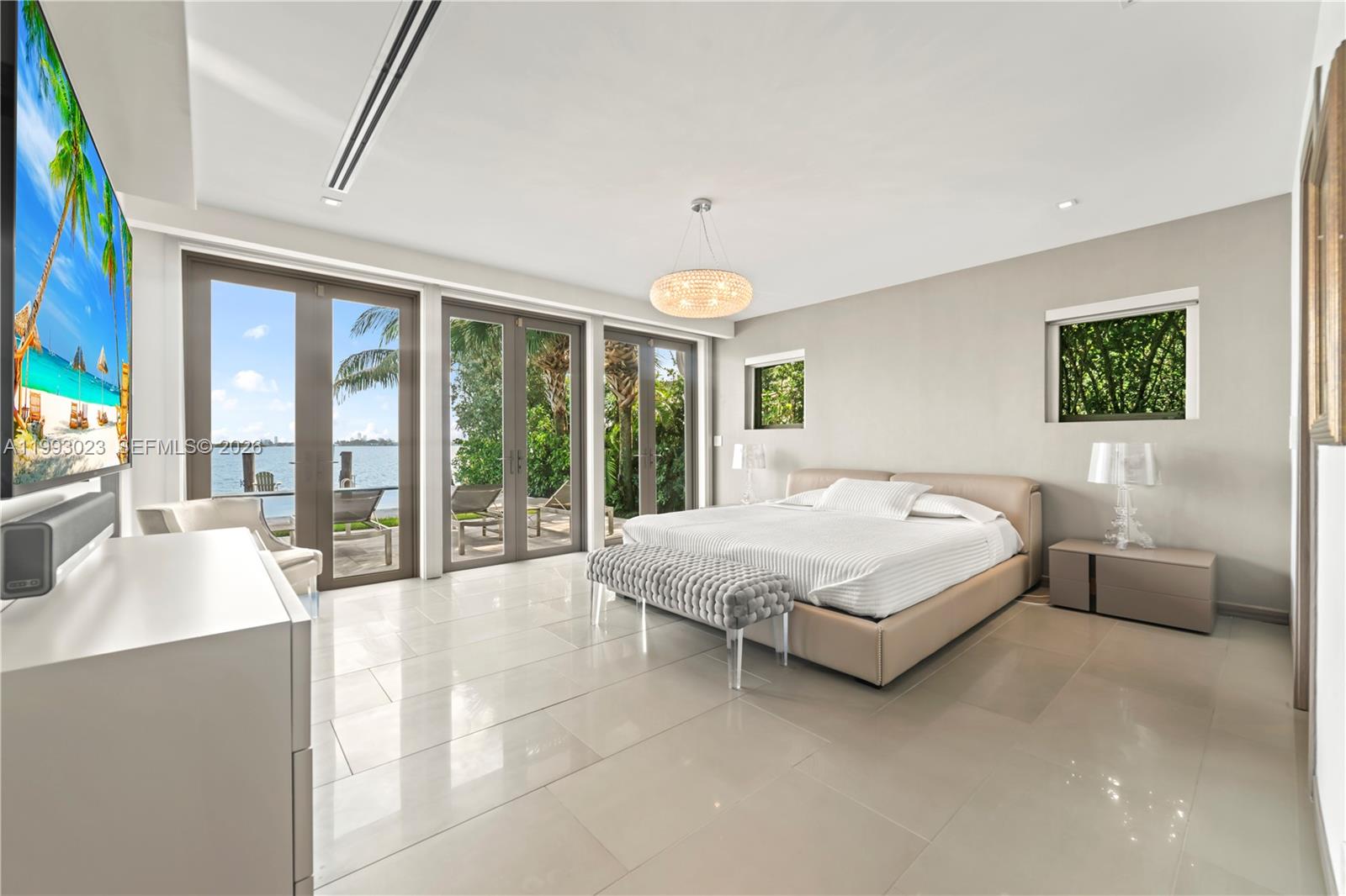 BAY LURE - Residential