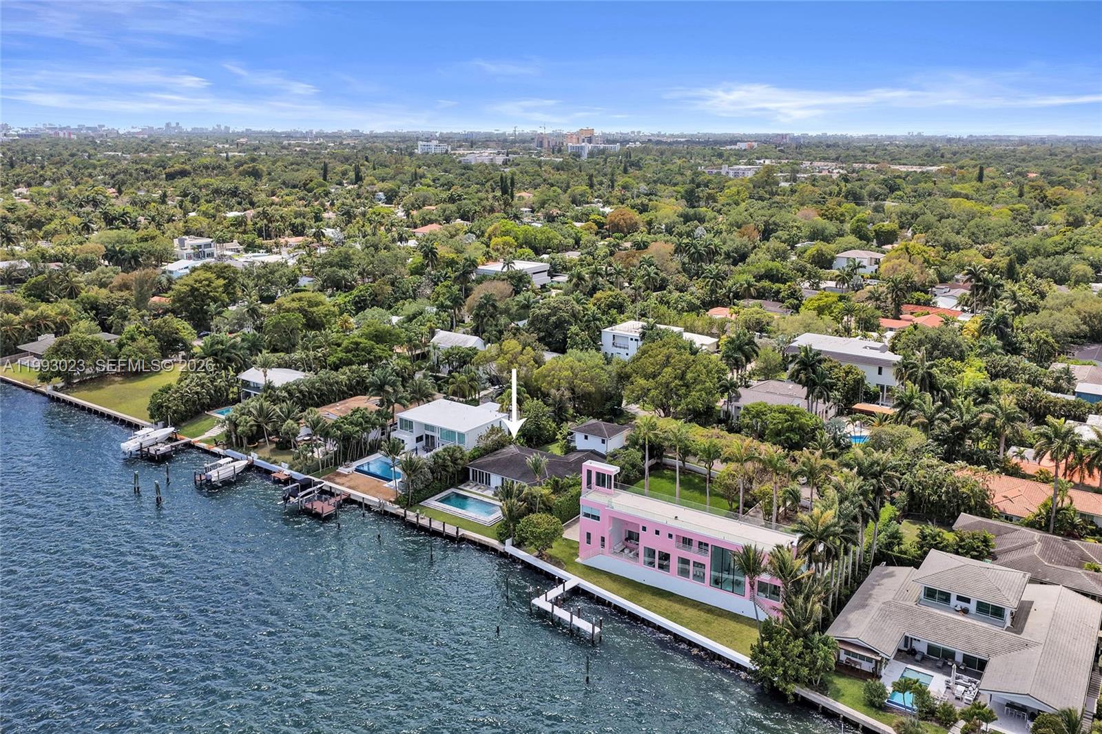 BAY LURE - Residential