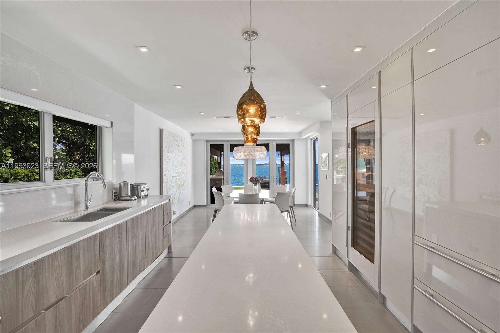 BAY LURE - Residential