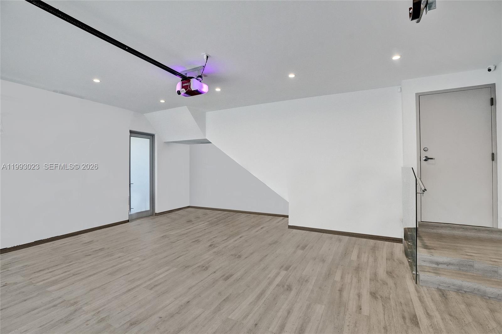BAY LURE - Residential