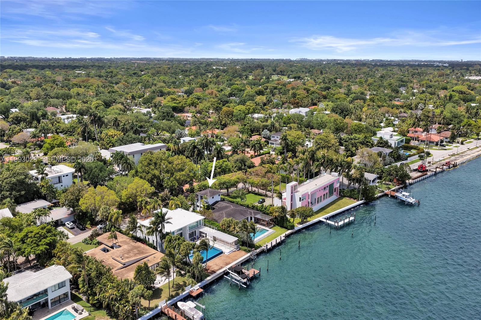 BAY LURE - Residential