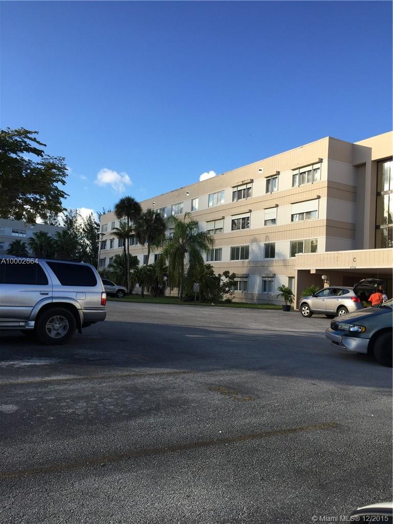 Naranja Lakes Condo - Residential Lease