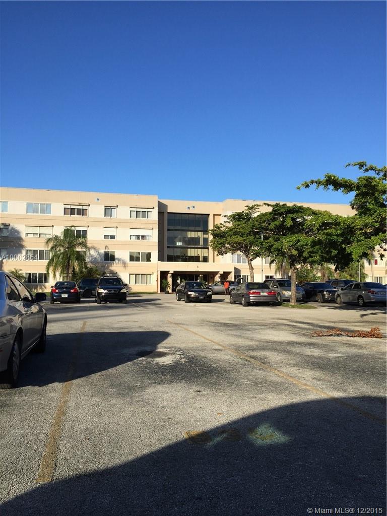 Naranja Lakes Condo - Residential Lease