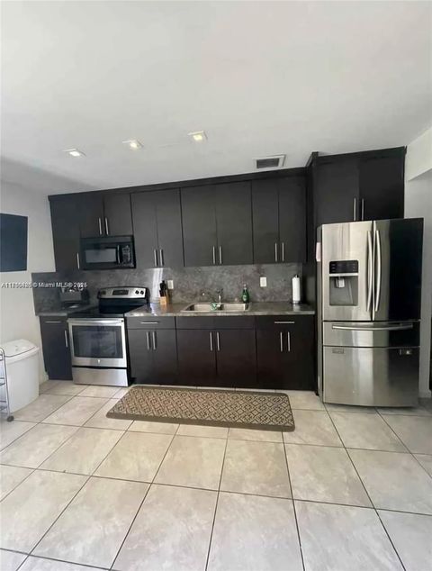 315 NW 59th St 0 Miami FL 33127
