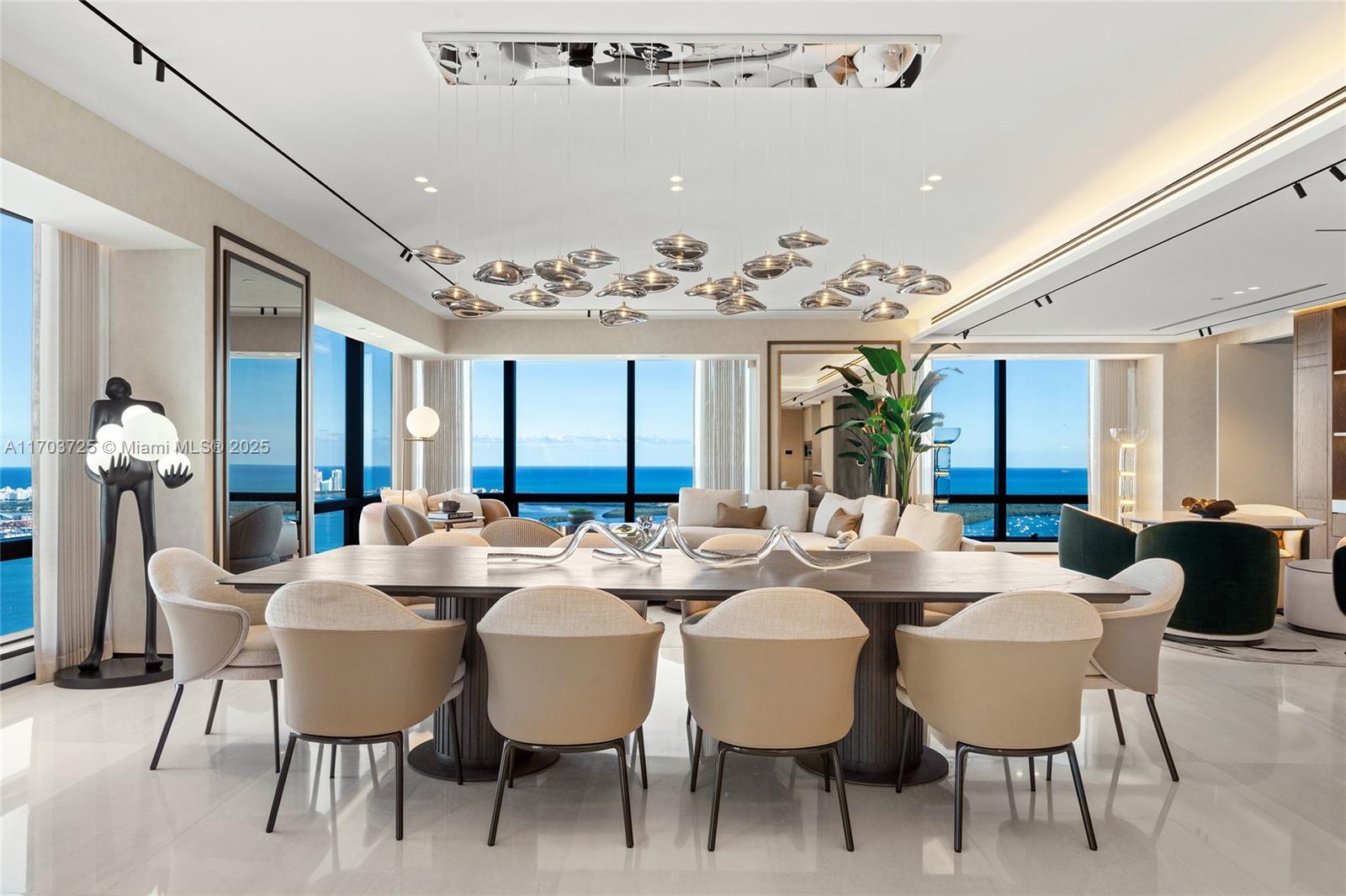 Four Season Residences - Residential