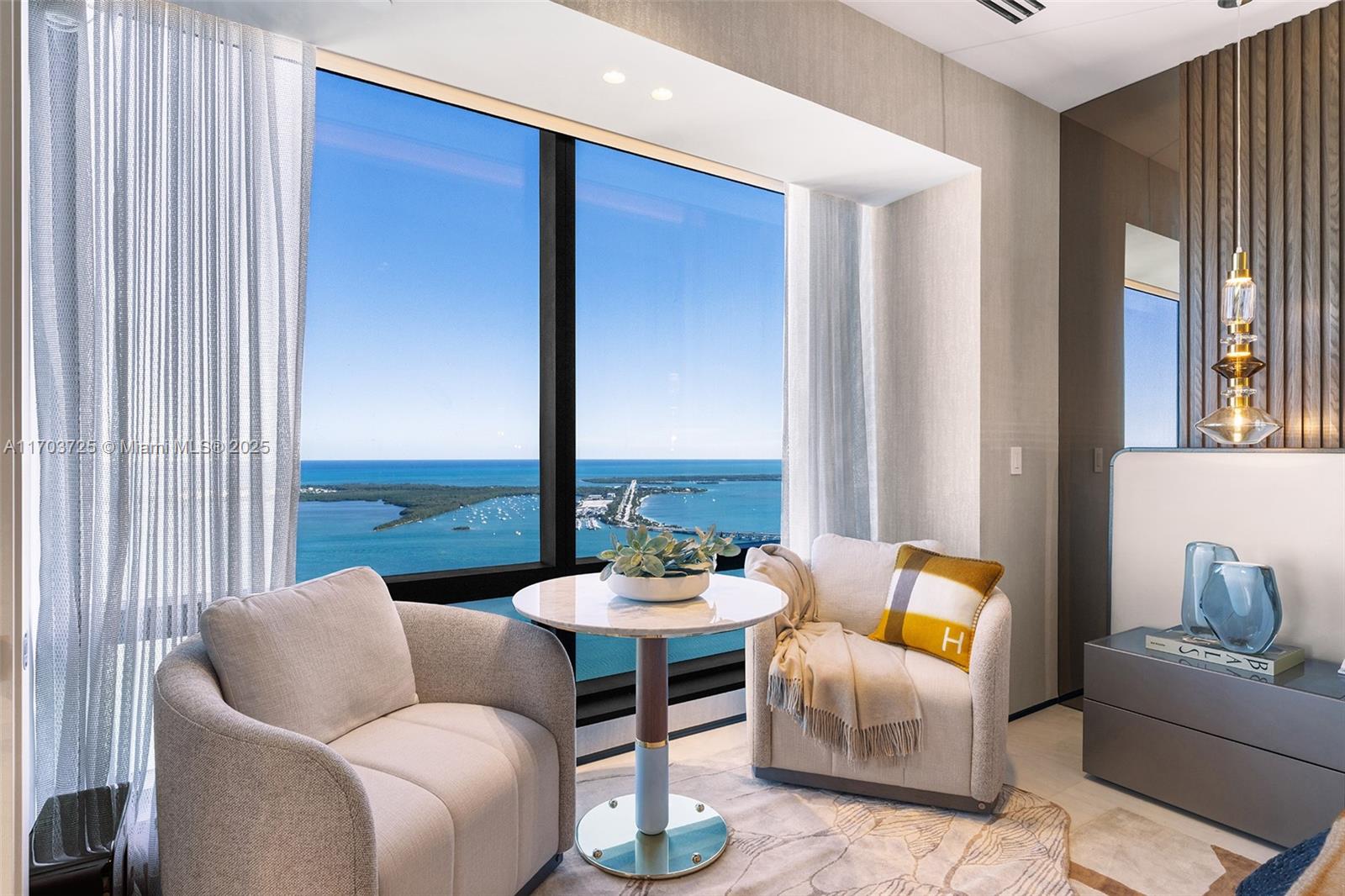 Four Season Residences - Residential