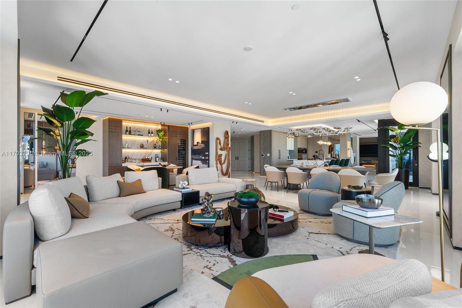 1425 Brickell Ave 66D-66E