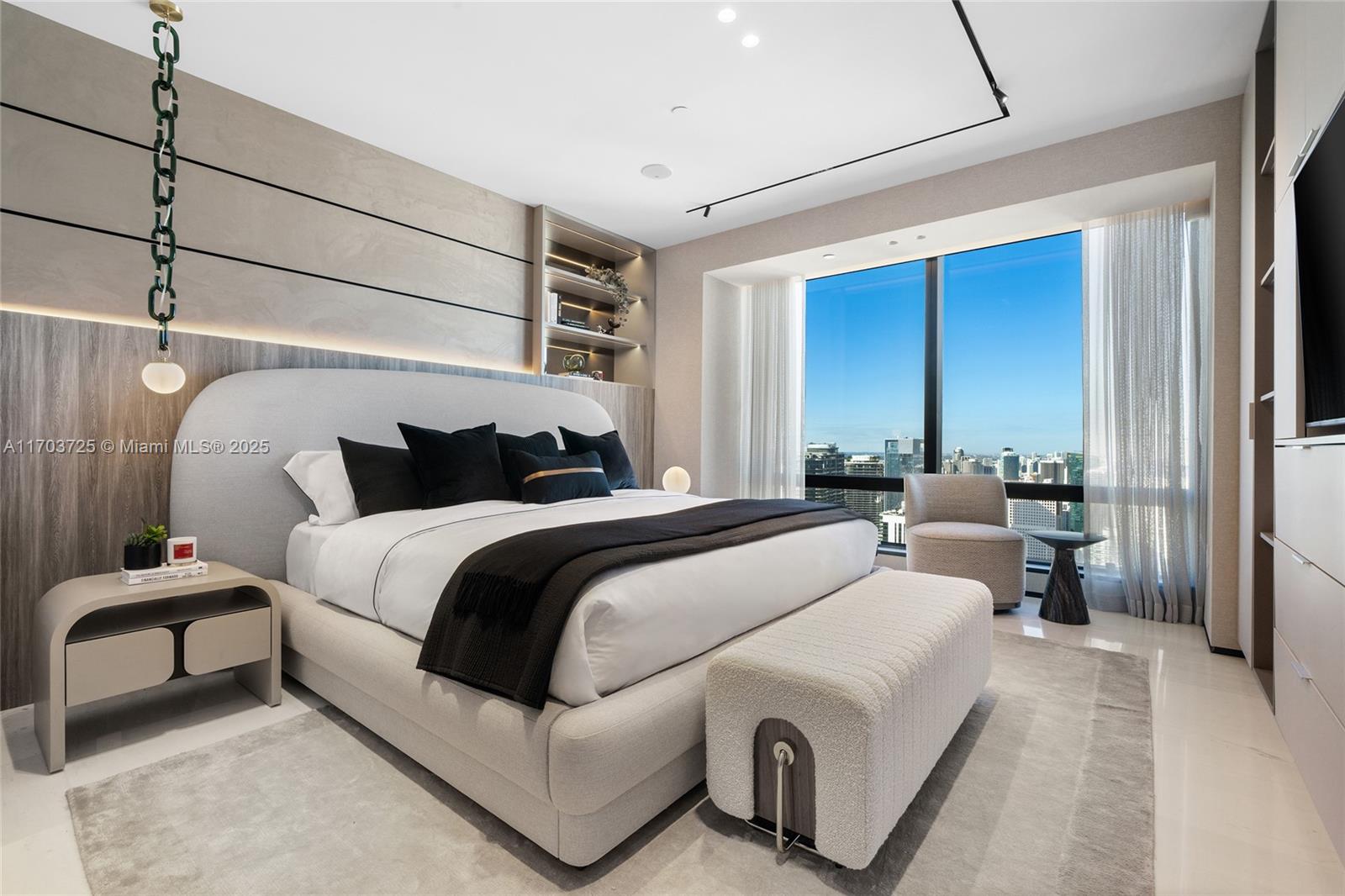 Four Season Residences - Residential