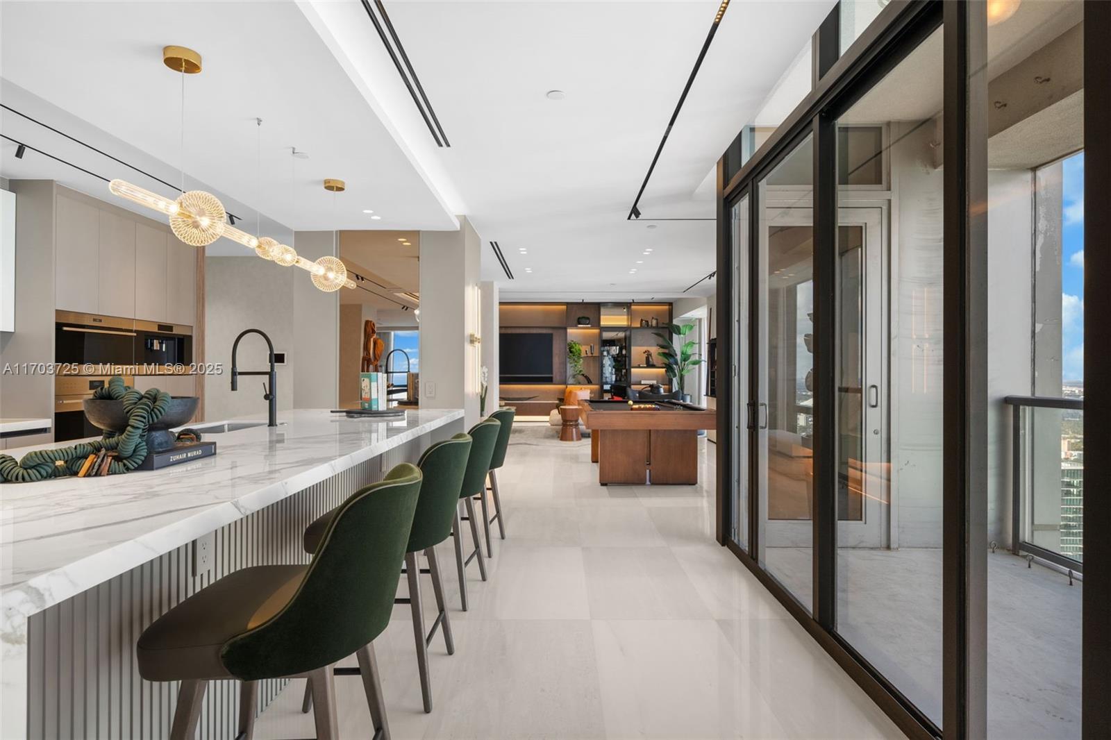 Four Season Residences - Residential