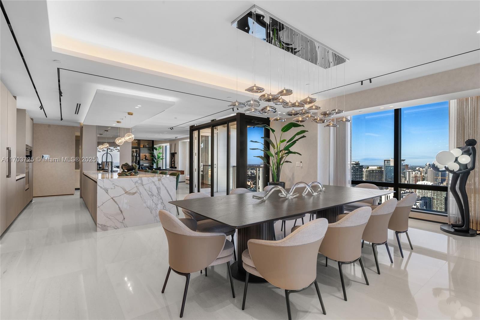 Four Season Residences - Residential