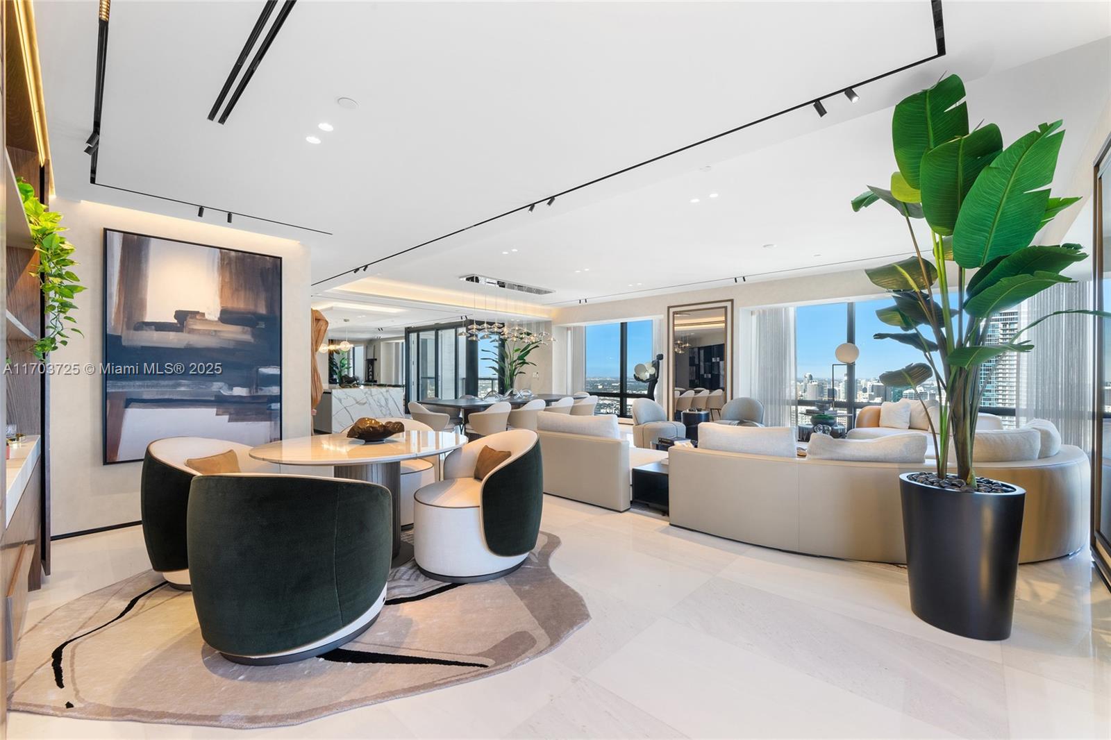 Four Season Residences - Residential