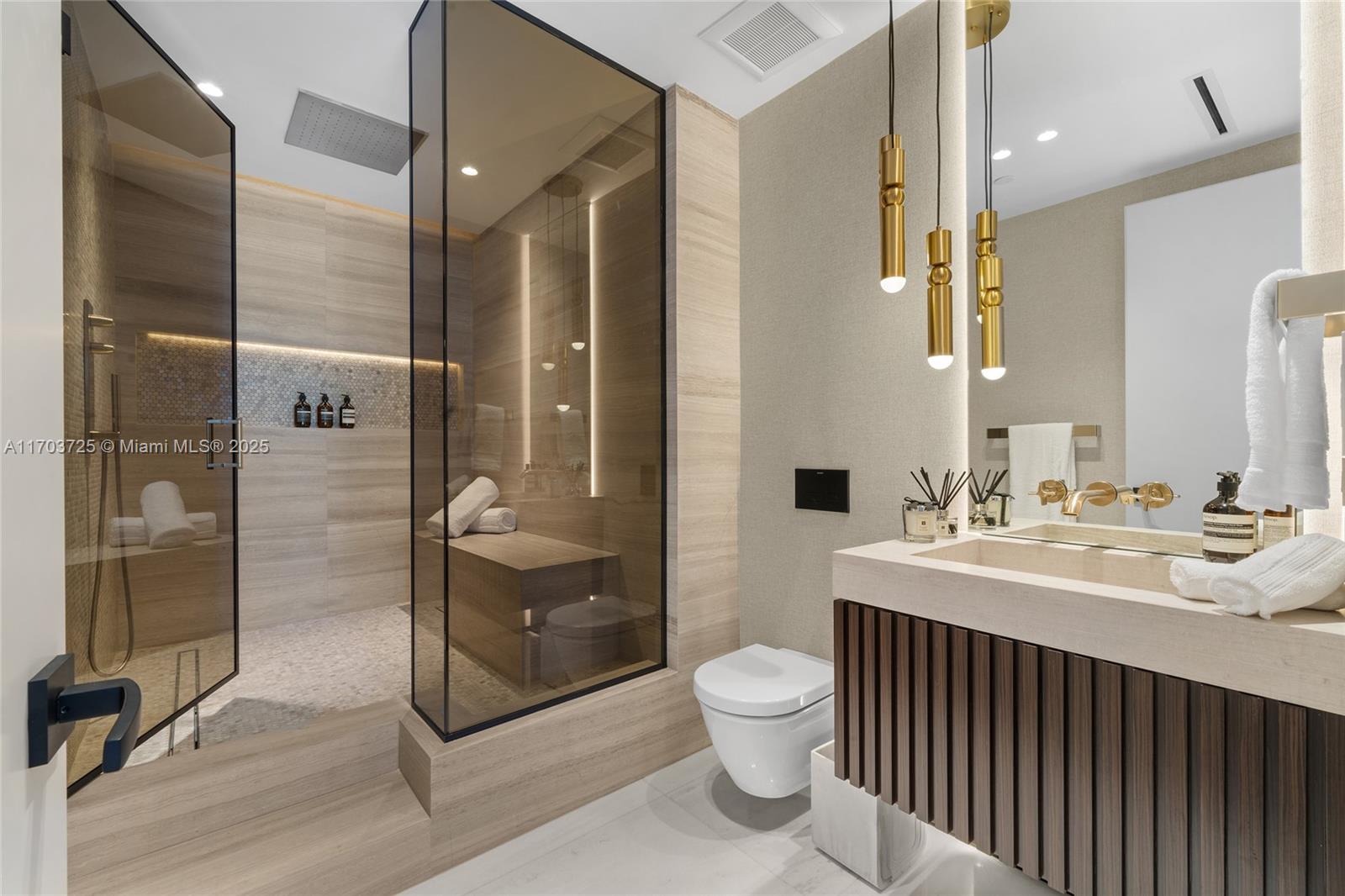 Four Season Residences - Residential