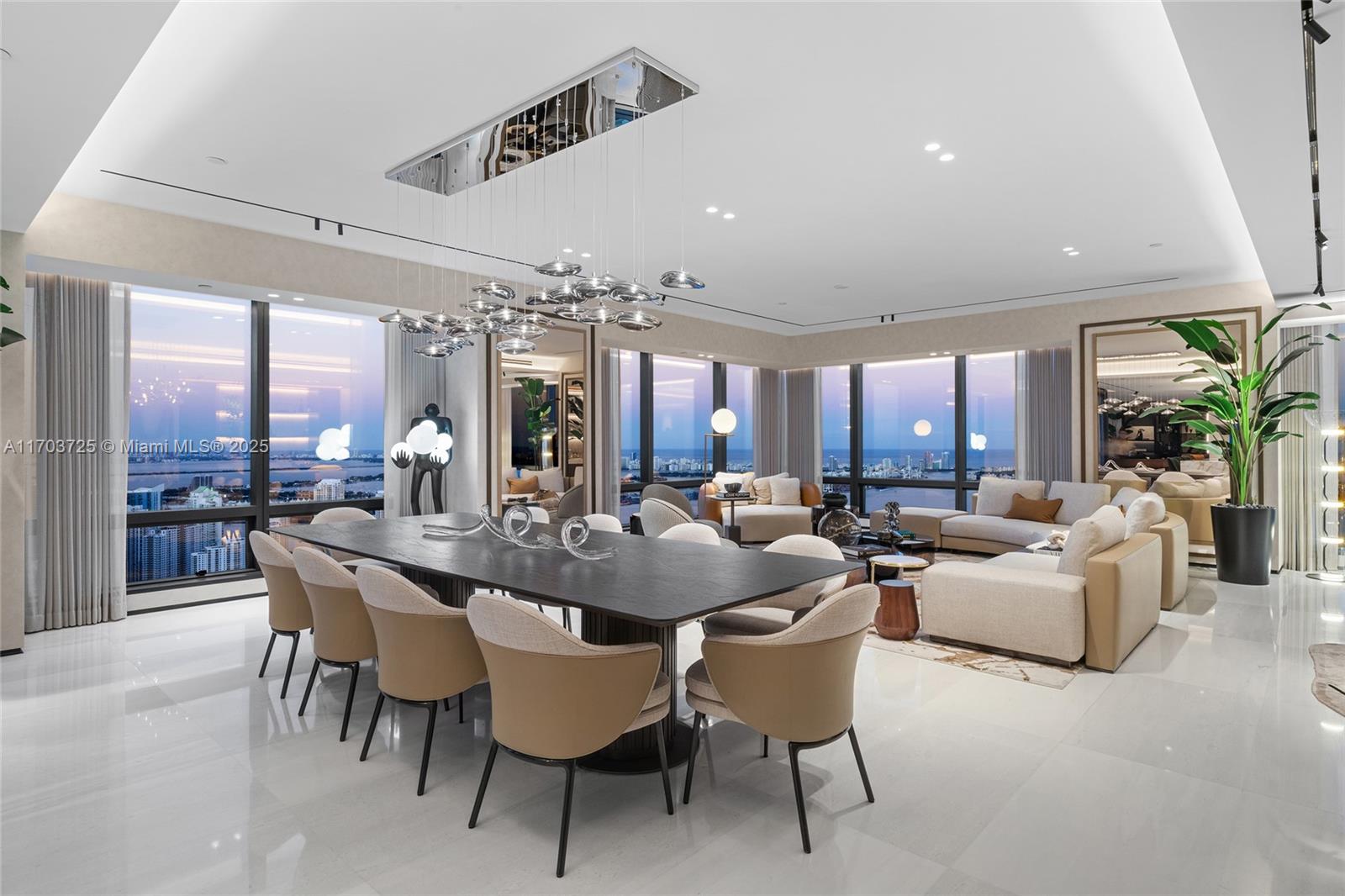 Four Season Residences - Residential