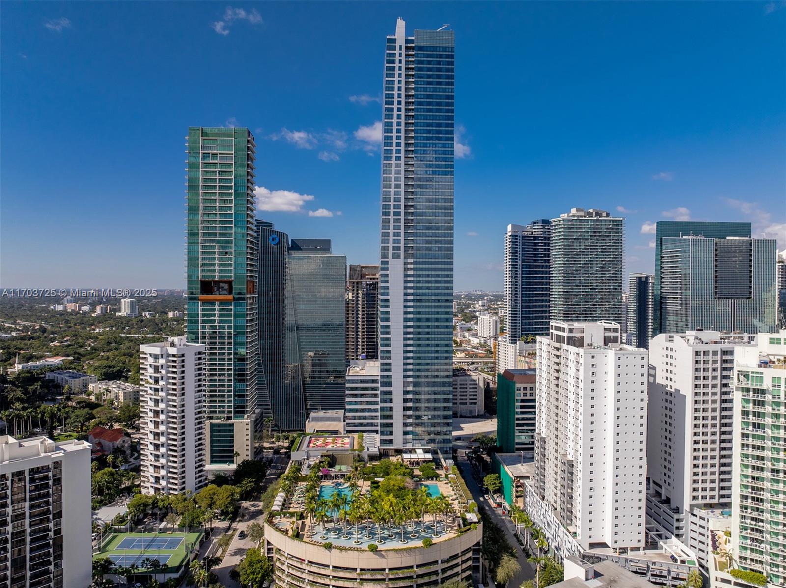 Four Season Residences - Residential