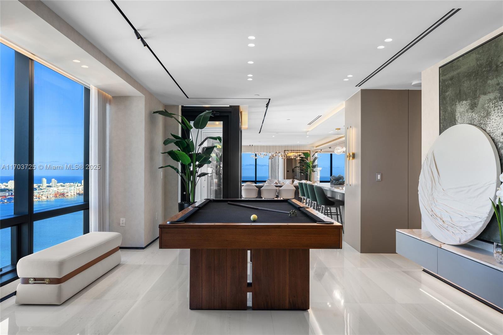 Four Season Residences - Residential