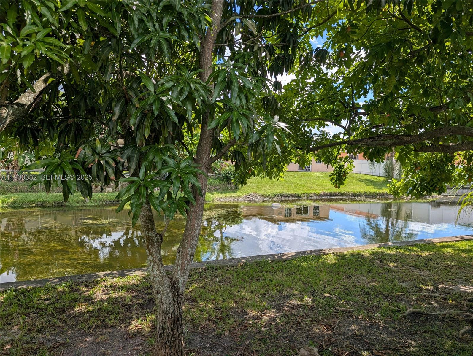 OAKLAND ESTATES 1ST SEC - Residential Lease