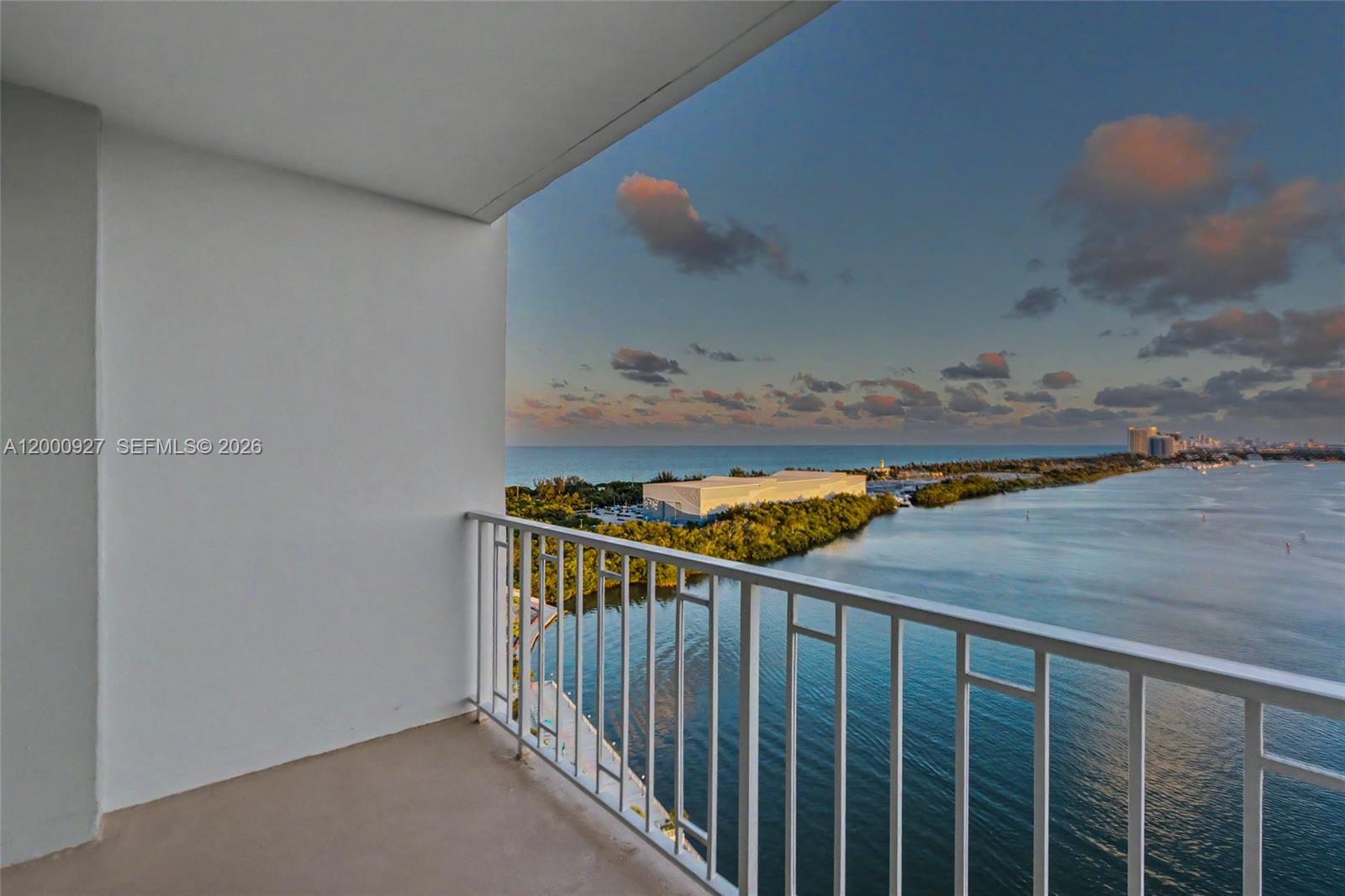 500 Bayview Dr 1930