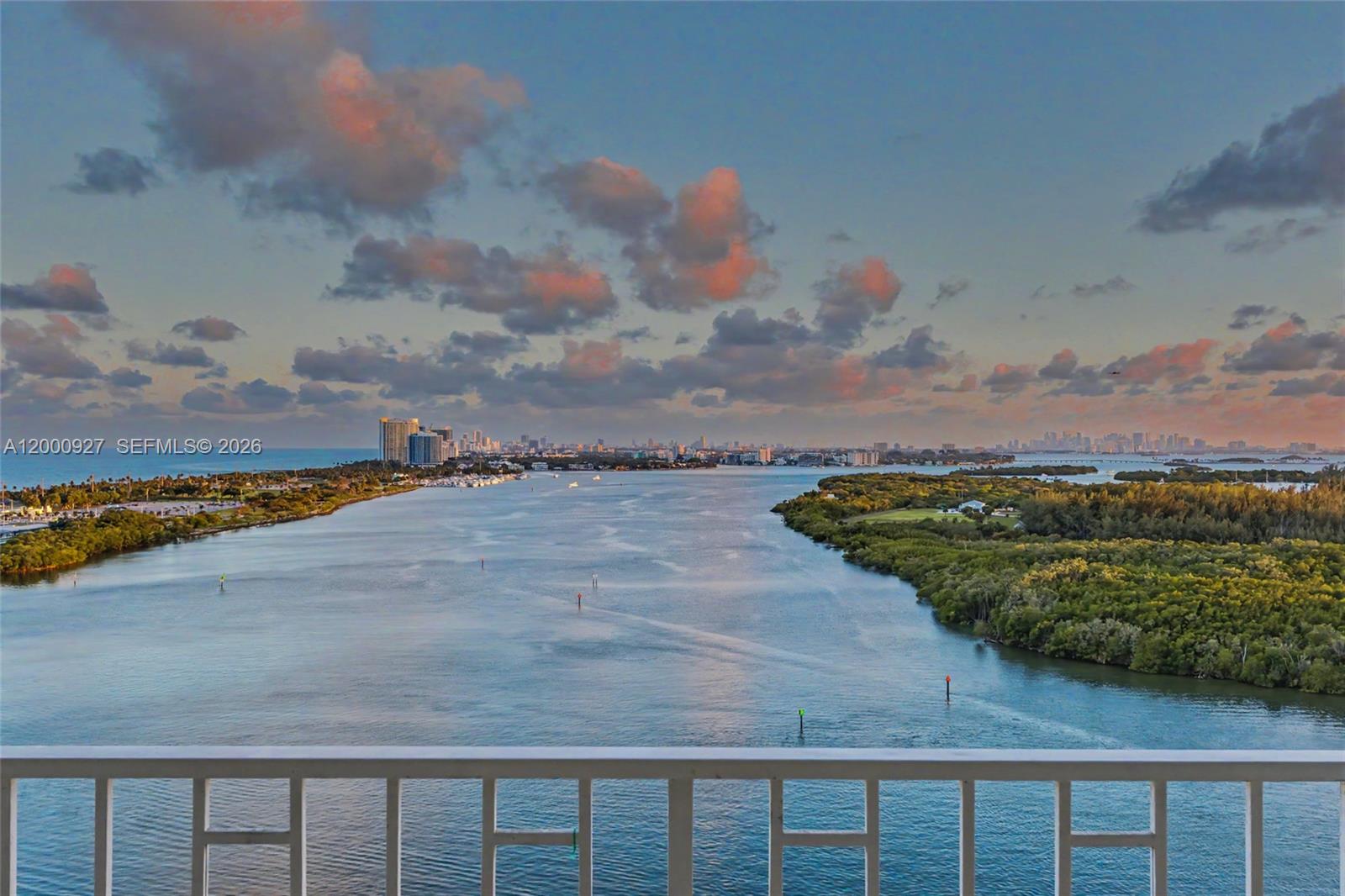 500 Bayview Dr 1930