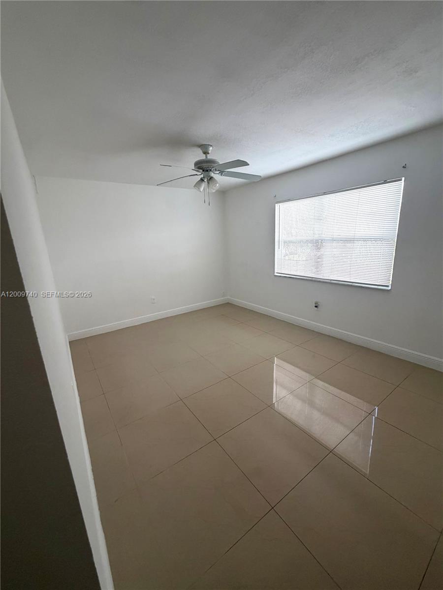 LA PLACIDA SECTION 1 COND - Residential