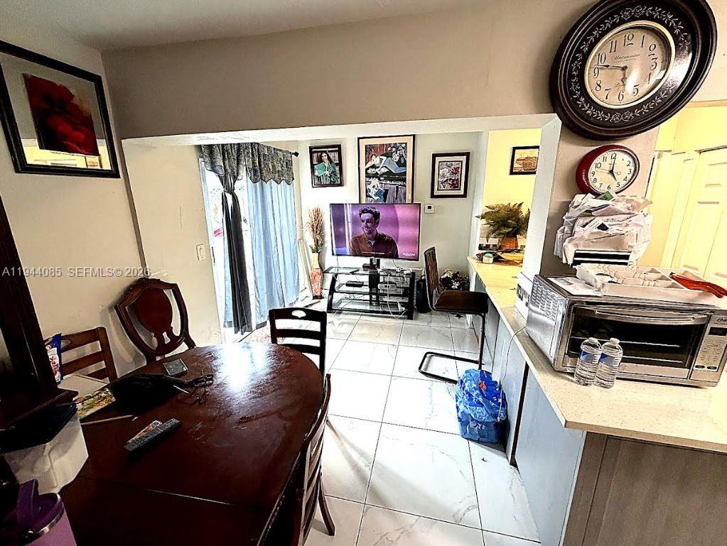 MIRAMAR SEC 10 - Residential