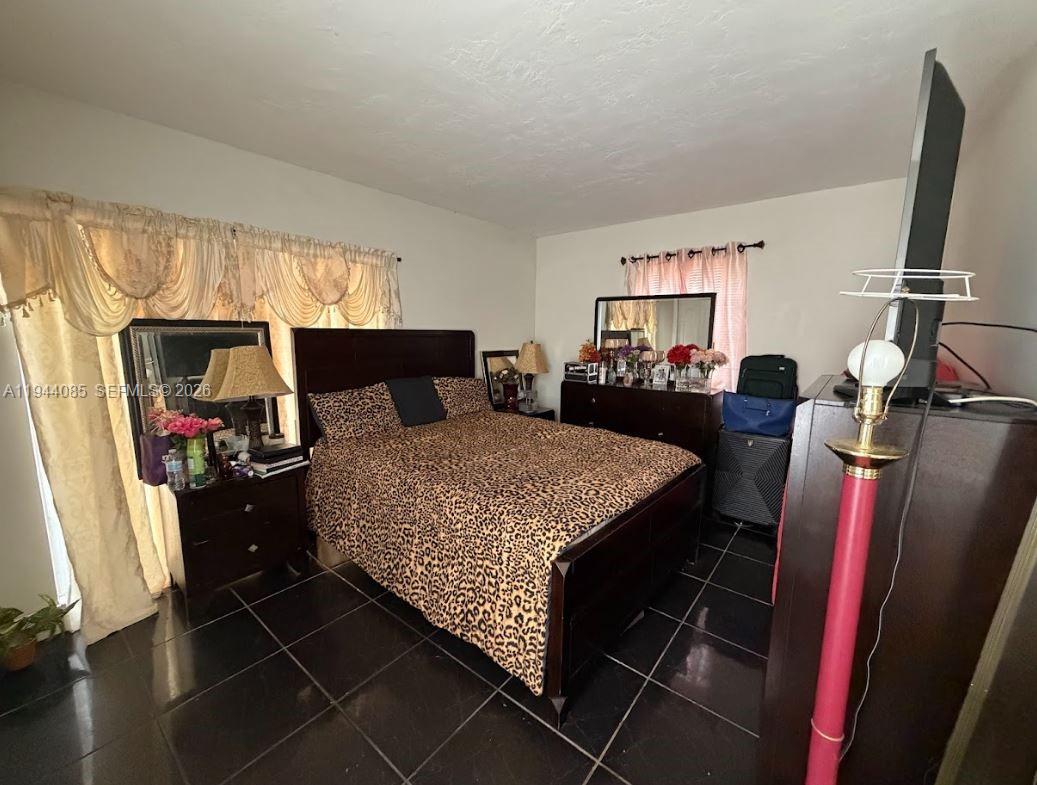 MIRAMAR SEC 10 - Residential