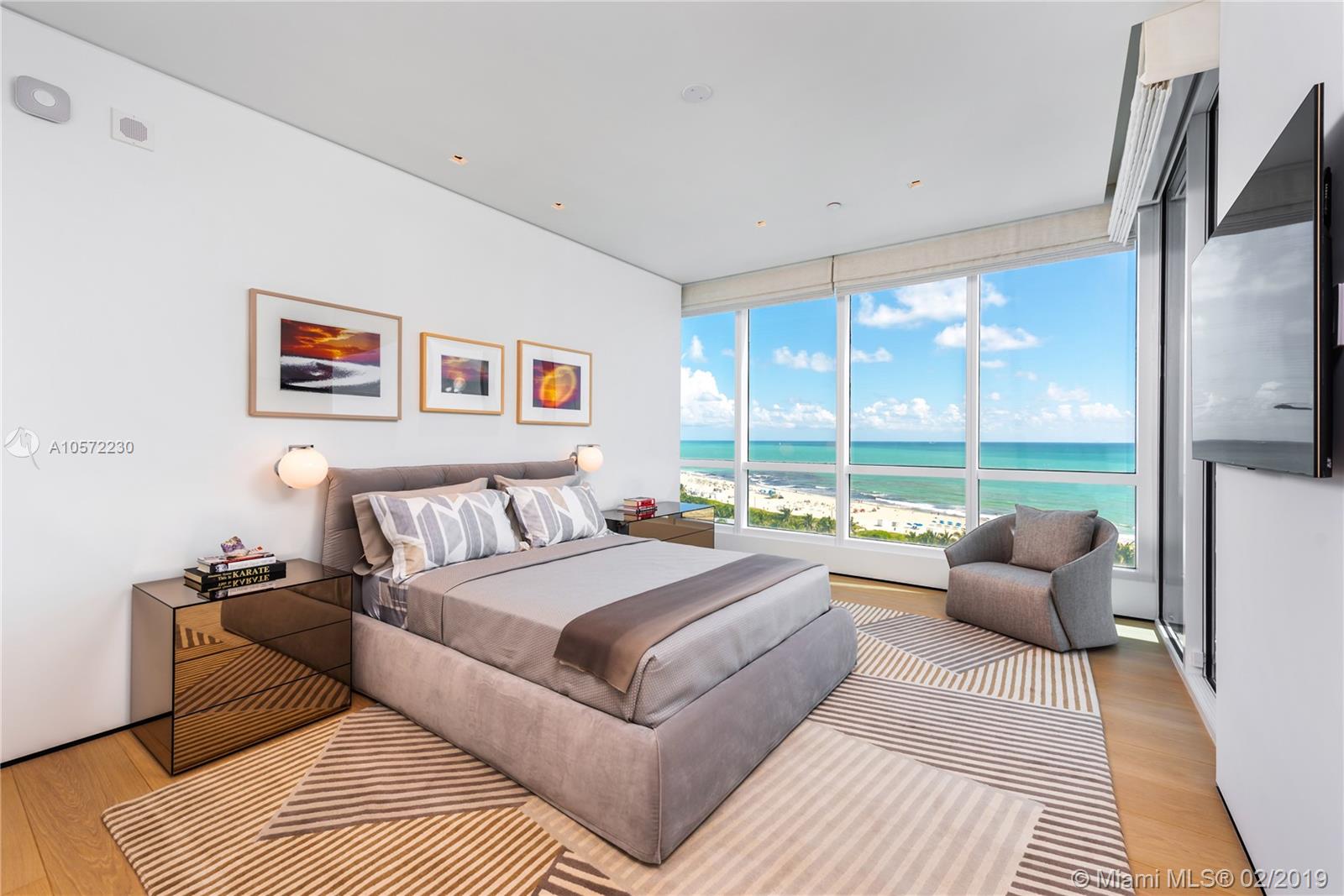 CONTINUUM ON SOUTH BEACH - Residential
